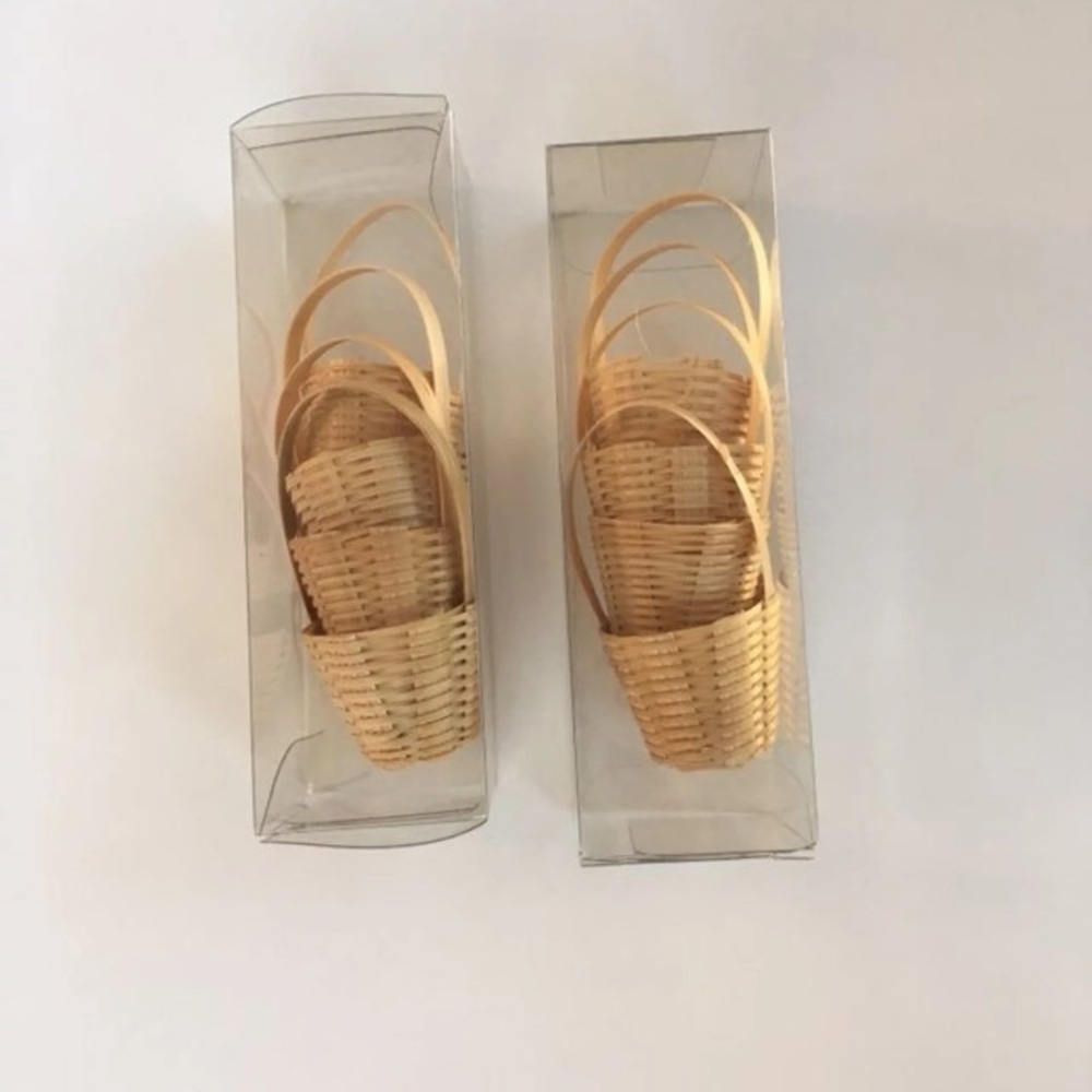 Miniature bamboo baskets